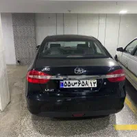 جک j4 مدل ۴۰۲