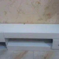 میز تلویزیون ام دی اف سفید مدل دیواری