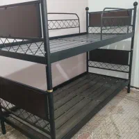 تخت دو طبقه