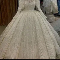 تخفیف ویژه لباس عروس و حنا بندان|لباس|یزد, |دیوار