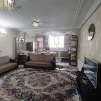 رهن و اجاره آپارتمان ۱۳۵متری خیابان دانش