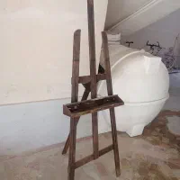 سه پایه بوم نقاشی