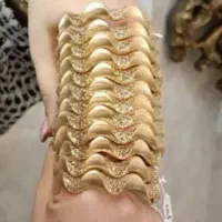 طلا در حد نو ۱۵۰ بالای تابلو