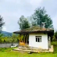 خانه-سنتی-کوهپایه-ای-کنار-آسفالت-مدارک-تکمیل