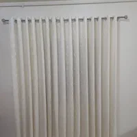 ۲ عدد پرده کامل شبیه و سایز هم