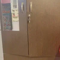 کمد لباس در حد نو