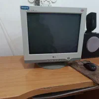 فروش سیستم کامپیوتر همراه با لوازم