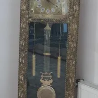 ساعت ایستاده برنزی