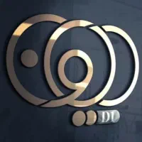 همکار خانم مسلط به امور دفتری