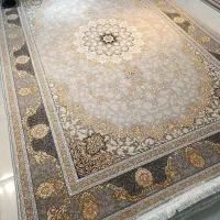 رونمایی از فرش در شعبه دوم سیلو تالار کردستان