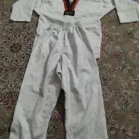 وسایل تکواندو همراه با لباس
