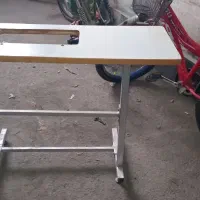 میز چرخ خیاطی