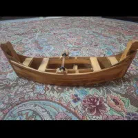 قایق چوبی فقط ۲۰۰