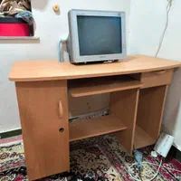 میز کامپیوتر-مطالعه