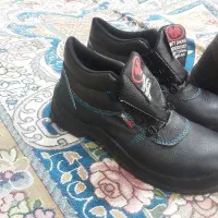 کفش کار|کیف، کفش، کمربند|فولادشهر, A6|دیوار