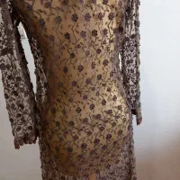 پیراهن شکوفه ایی زیبا باگل های برجسته(کراس محلی)|لباس|کرمانشاه, |دیوار