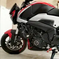 پالس پولسار NS 250 دومینار