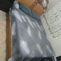 تخت ۲نفره باتشک،کمد۲در ومیز ارایش،