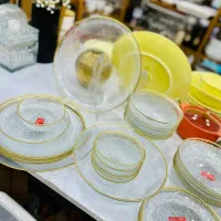 فروشنده خانم ۲ شیفت