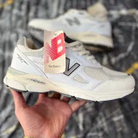 کتونی نیوبالانس  newbalance اورجینال آمریکاسایز ۴۵