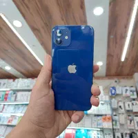 اپل iPhone 12 با حافظهٔ ۱۲۸ گیگابایت