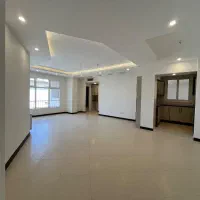 93متری-زنبق