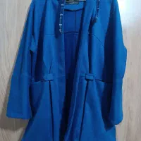 کاپشن|لباس|مشهد, مقدم|دیوار