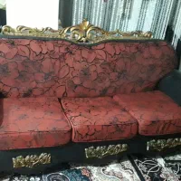 فروش مبل تاجدار طلایی ۷ نفره|مبلمان خانگی و میز عسلی|کلاچای, |دیوار