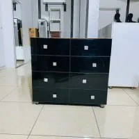 به قیمت توافقی بفروش میرسد
