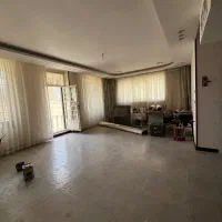 همکف/ خ انقلاب/ ابتدای مشیر