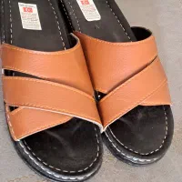 صندل مردونه نو  220  تومن