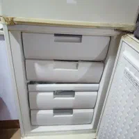 یخچال|یخچال و فریزر|شفت, |دیوار