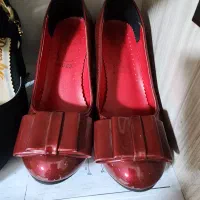 کفش/کیف|کیف، کفش، کمربند|اردبیل, |دیوار