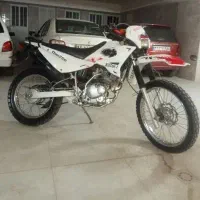 سوزوکی روان250