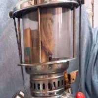 چراغ زنبوری قدیمی