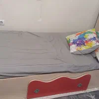 تخت یک نفره