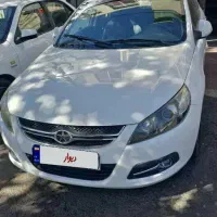 جک j5 مدل ۱۳۹۳