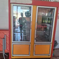 لوازم رستوران کامل  ۳عدد یخچال فریزر ۸۰۰عدد سیخ تا|کافی‌شاپ و رستوران|بنارویه, |دیوار