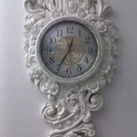 ساعت دیواری کاملاسالم و  ویترین