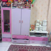 کمدلباس ویترینی میز تحریر