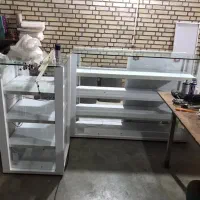 کانتر آرایشی و اکسستوری در حد نو