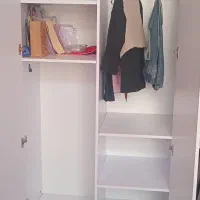 یک عدد کمد یک عدد تخت با عدد فرش ۴ متری  وتشک تخت|تخت و سرویس خواب|تهران, بهمن یار|دیوار