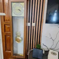 ساعت ایستاده و مینی بوفه