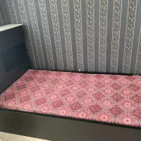 تخت و میز آرایش وایینه