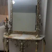 میز،آینه و شمعدان و ساعت برنز