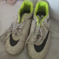 کفش فوتسال