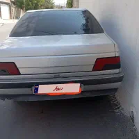 پژو ۴۰۵ نقره ای