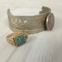 دستبند قدیمی وسکه کلکسیونی وانگشتر عتیقه|کلکسیون اشیاء عتیقه|قنوات, |دیوار