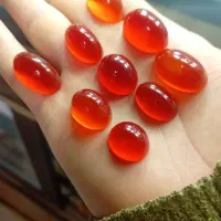 سنگ عقیق سرخ خوش رنگ