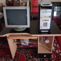 میز کامپیوتر